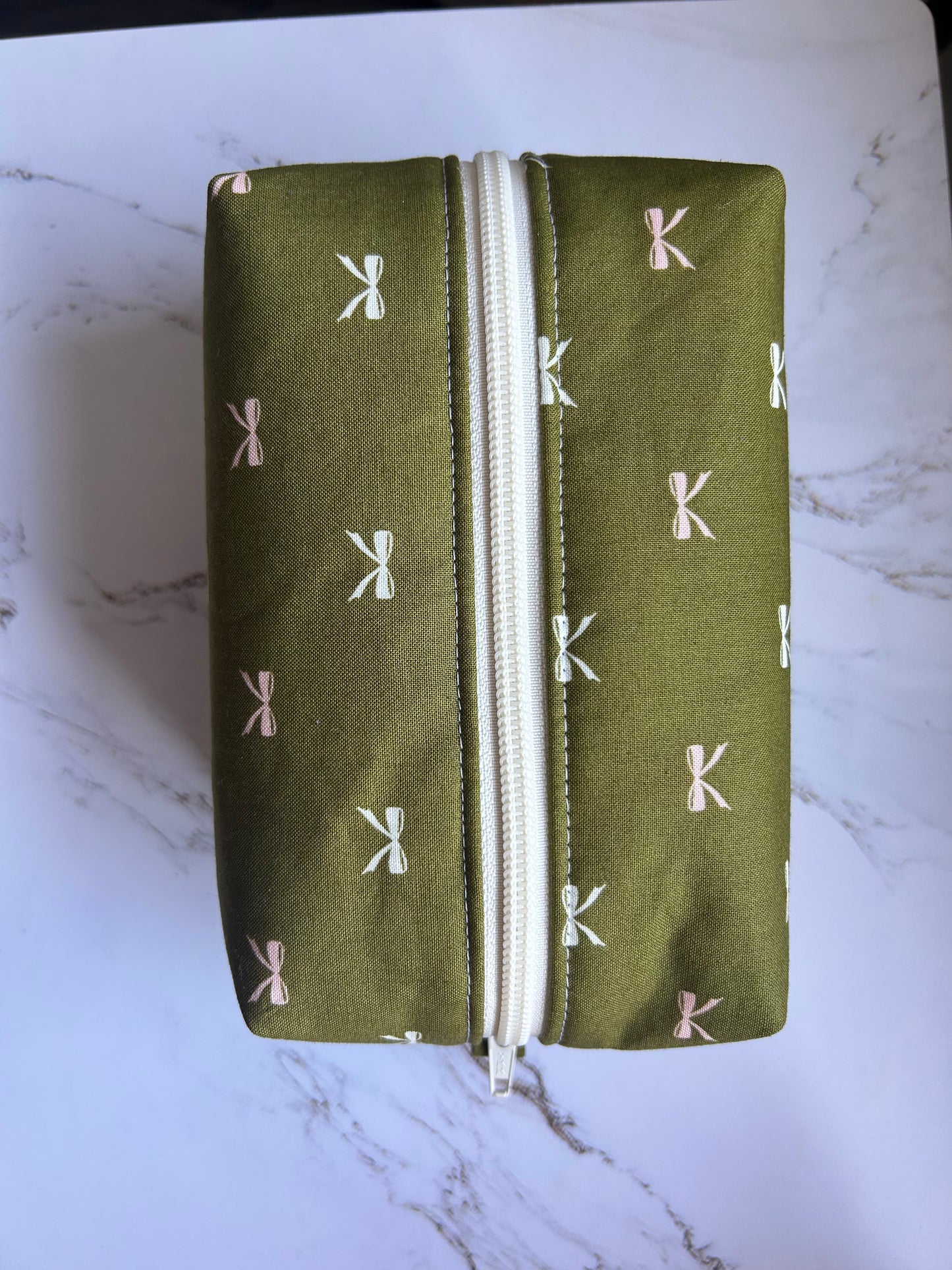The Green Bows Boxy Pouch - Medium